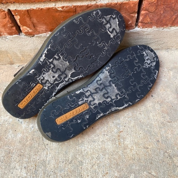 Skechers Mens 10 Slip On Distressed Canvas Mules